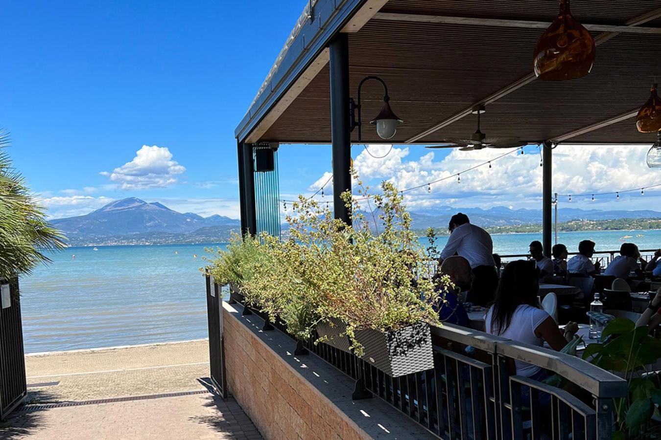 San Benedetto Camping Relais Πεσκιέρα ντελ Γκάρντα Εξωτερικό φωτογραφία